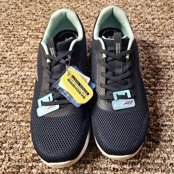 New with box Sketchers Go Walk Joy Light Motion in Aqua/Navy - Picture 2 of 6